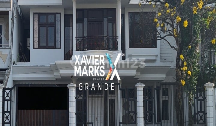 Disewakan Rumah di Araya Boulevard Malang