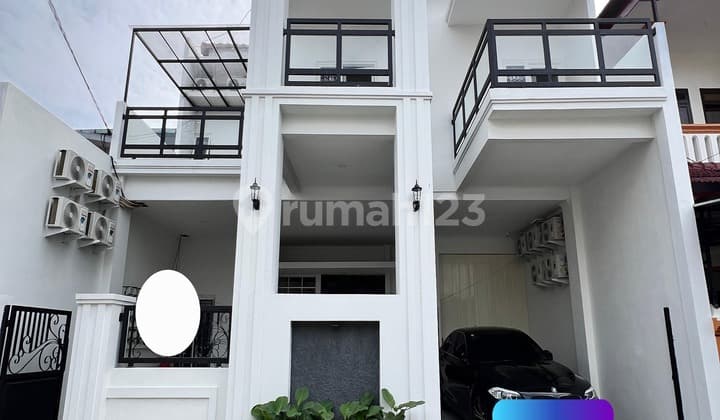 For Sale Exclusive Boarding House in Bendungan-bendungan Street Area, Malang