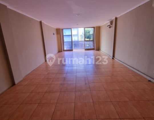 Ruko 3 Lantai Siap Pakai Shgb Strategis di Paskal Hypersquare