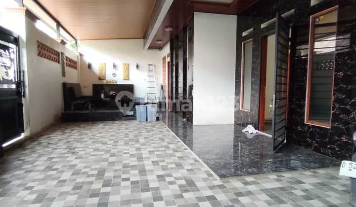 Rumah Murah Mewah Siap Huni 2 Lantai Cantik di Kopo Permai
