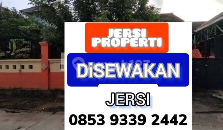 RUMAH KANTOR DIPERUMAHAN TENANG SAMARINDA UTARA