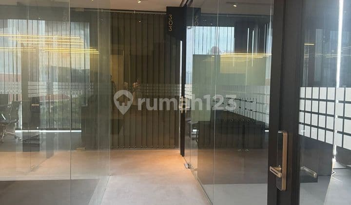 Perkantoran Semarang Tengah, Semarang