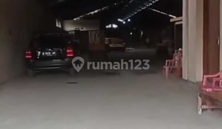 Gudang Siap Pakai di Demak