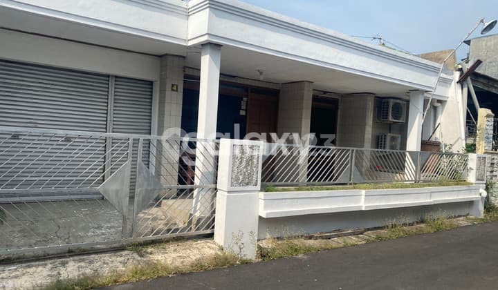 Dijual Rumah di Jl Cakrawala Utara Semarang Barat