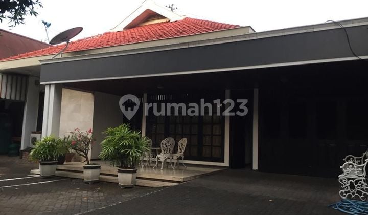 Dijual cepat rumah kost aktif di tengah kota