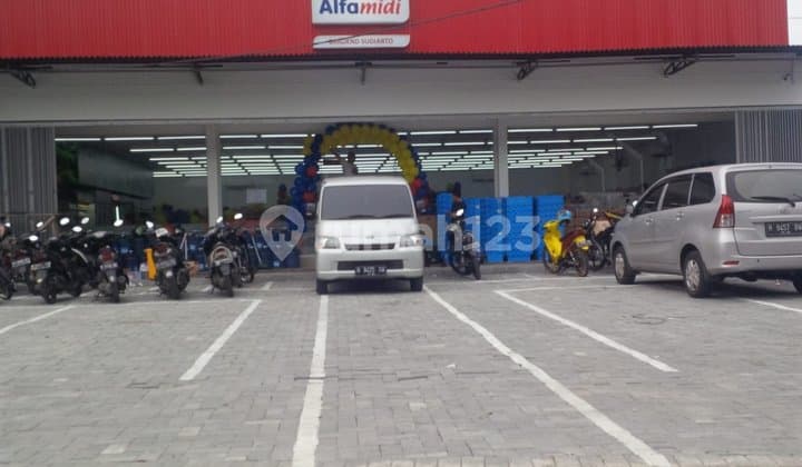 Gudang/ Ruang Usaha/ Ruko 1Lantai Bagus, Siap Pakai Cocok Utk Cafe/ Resto, Kantor, Klinik Kecantikan, Bank, di Pinggir Jalan Raya Daerah Semarang Timur