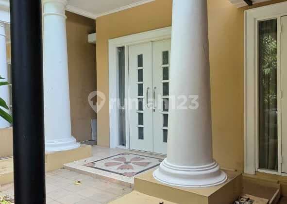 Rumah Bagus Full Furnished Dekat Universitas Binus dan Dekat Pusat Kota