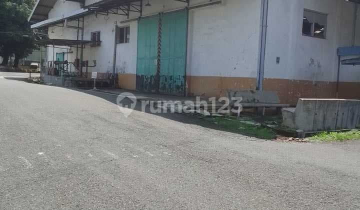 Gudang Bagus Besar Dan Siap Pakai Di Kawasan Industri