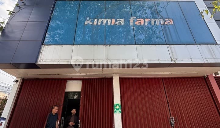 Ruko 2 Lantai Bagus Dan Siap Pakai Di Pinggir Jalan Raya Yg Ramai Dan Strategis