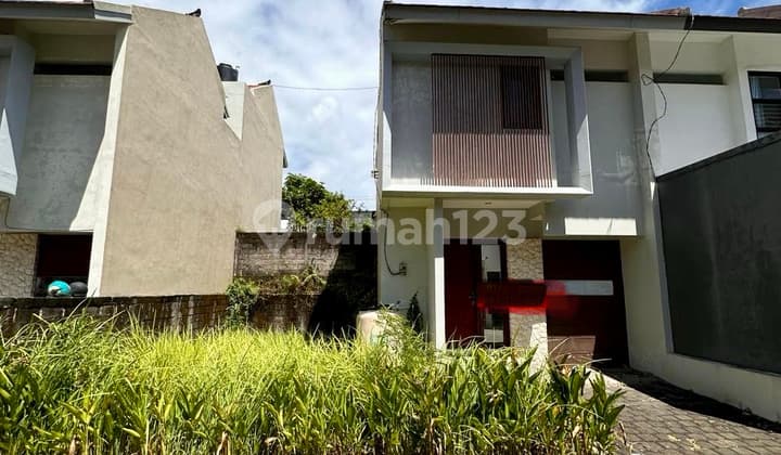 Affordable House in Villa One Gate System Complex