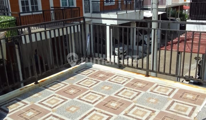 Dijual Rumah 2 Lantai di Phc Residence Cinangka Sawangan Depok