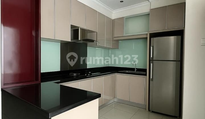 Dijual Rumah Pik 1 Johar Luas 8 X 18 Sqm