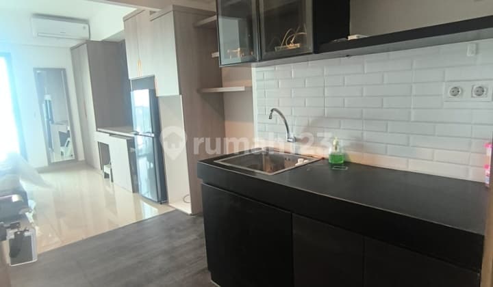 Disewa Apartemen Embarcadero Bintaro Suite 1 Kamar Full Furnished Luas 32M2 Minimal Sewa 6 Bulan