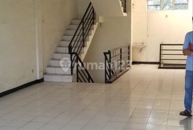 Disewakan / For Rent 3 Ruko Jejer @ Raya Dupak Dekat Demak, Pgs, Pasar Turi, Pasar Atum, Kalianak (rs)