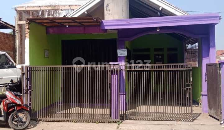Rumah siap huni di Cimindi Raya
