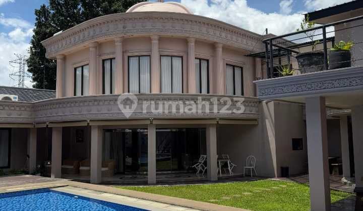 DIJUAL RUMAH MEWAH PRIVATE POOL TINGGAL BAWA KOPER FURNISH CINERE DEPOK