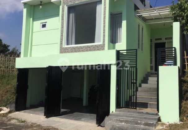 DIJUAL RUMAH 2 LANTAI UDARA SEJUK LEMBANG DEKAT SESPIM