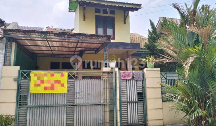 Nice Ready-to-Occupy House in Wisma Duren Jaya Housing Complex