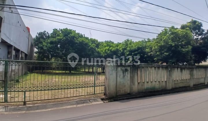 Empty Land Suitable for Cluster Development