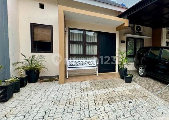 Rumah Cantik Siap Huni di Cluster Essence Park Pondok Gede