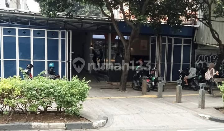 Dijual Murah Rumah Usaha Pinggir Jalan di Kwitang Jakarta Pusat