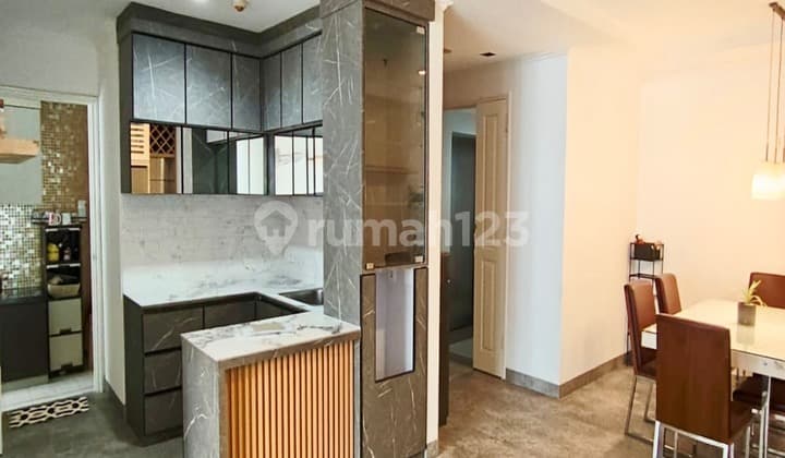 Apartemen Mall Of Indonesia (Moi) 3 Kamar Tidur Furnished Bagus