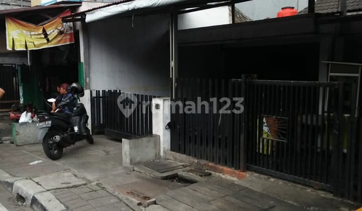 Rumah Jual Di Alur Laut Jakarta Utara, Koja