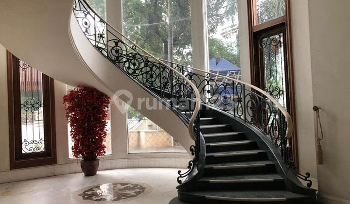 Classic Pinisi Permai Luxury House PIK 21x16 4+2BR Freehold Title Facing Main Road