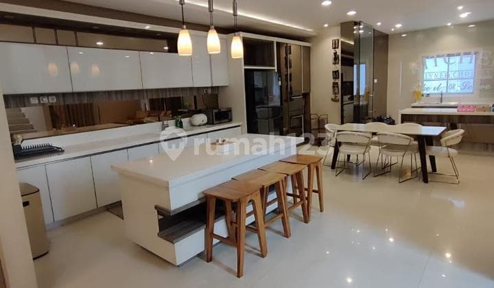 LANGKA!RUMAH MEWAH CANTIK SIAP HUNI 13x18 CLUSTER VIEW DANAU PIK1