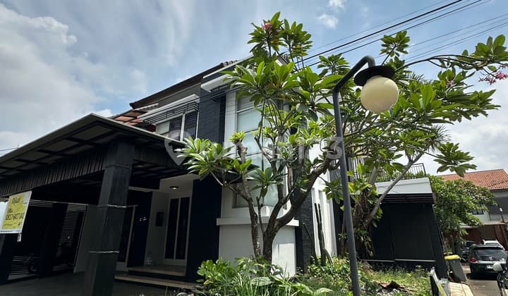 Rumah Bagus Dalam Cluster Nyaman Bintaro