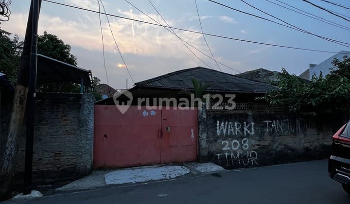 Dijual Rumah Lokasi Strategis Di Jakarta Timur
