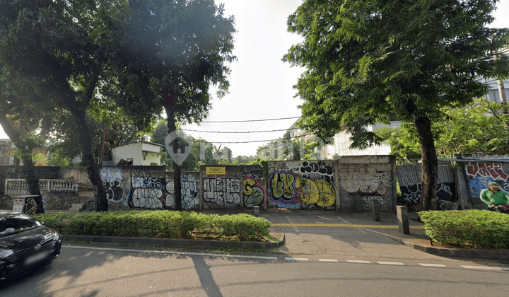 Land on Jl. Kemang, South Jakarta SHM 535 m²