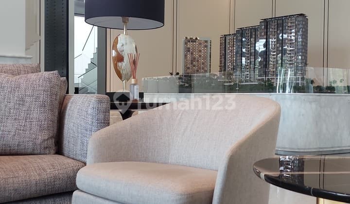 Own the best resort apartment in South Jakarta with a pay later promotion.