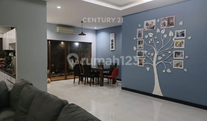 Hot Deal Rumah Renovasi di Jgc 5Kt Carport 2 Mobil Semi Furnished