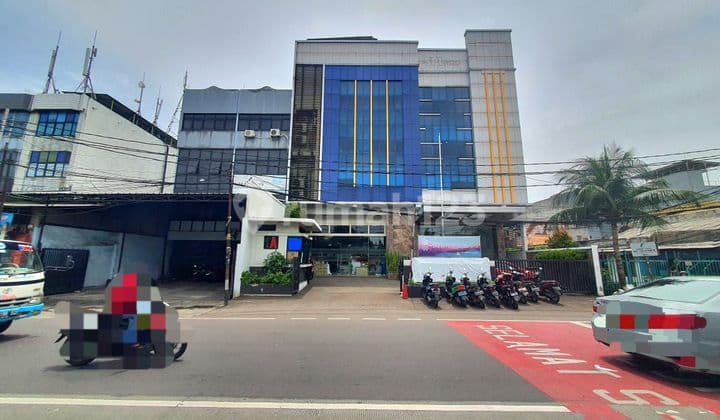 For Sale 4-Story Office Building, Commercial Area in Kemayoran, Central Jakarta