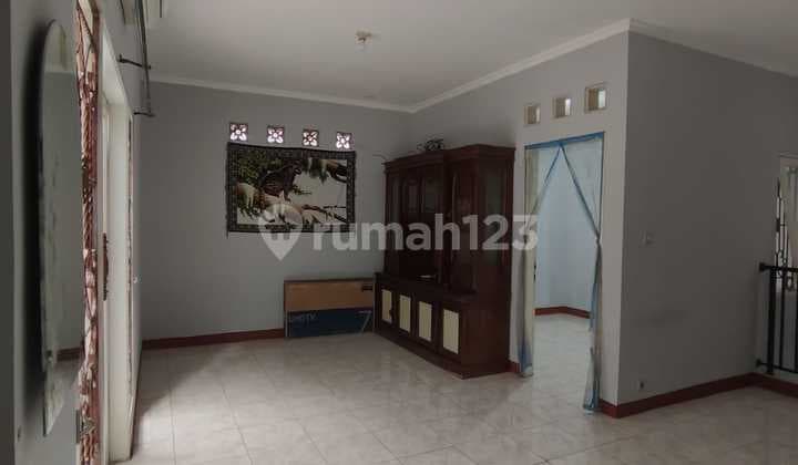Dijual Rumah Besar Luas 144m Siap Huni di Cluster Taman Sari Harapan Indah Bekasi