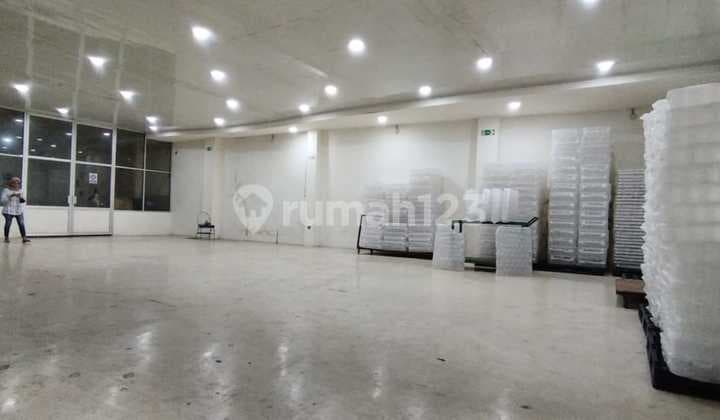 Jual Murah Strategis Gudang Jalan Raya Setu di Cibitung, Bekasi