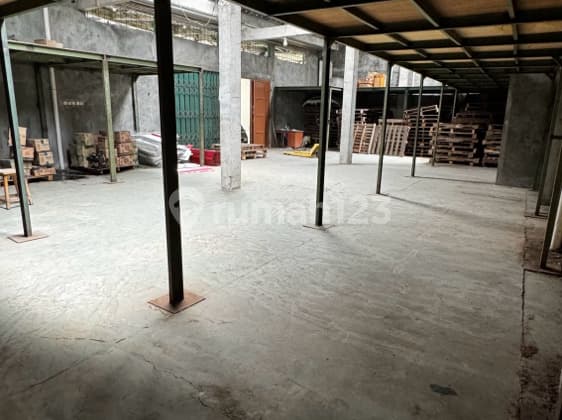 Gudang dan Ruang Usaha di Duren Sawit Jakarta Timur