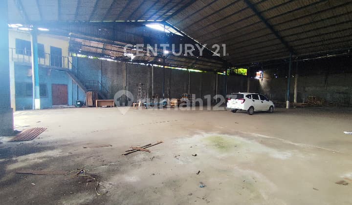 Kavling Luas serta Semua Bangunan Produktif di Marunda Cilincing