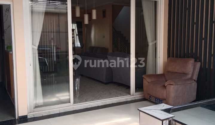 Rumah Bagus Siap Huni di Cluster Heliconia Harapan Indah - Luas & Nyaman