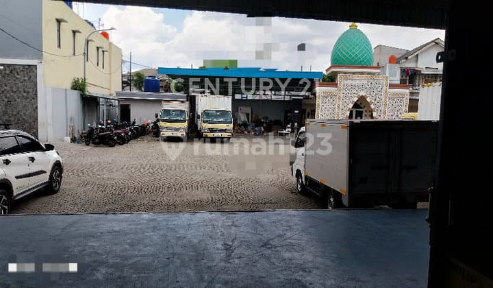 Gudang Loading Dock Ada Kantor Banting Harga Bu di Cakung Jaktim