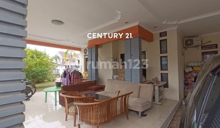 Nice Corner House in Aralia Cluster, Harapan Indah, Bekasi