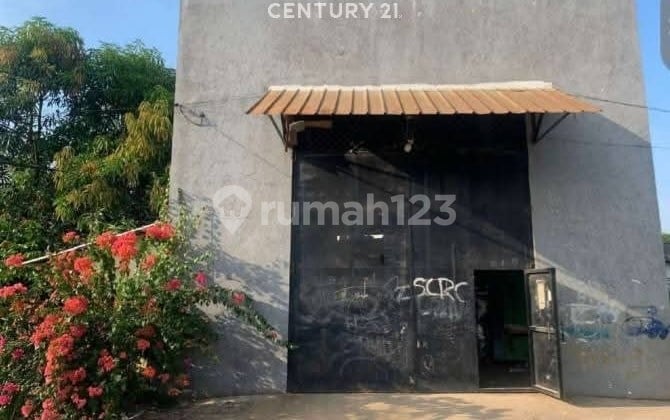 Strategic Warehouse Suitable for Logistics in Cakung, East Jakarta