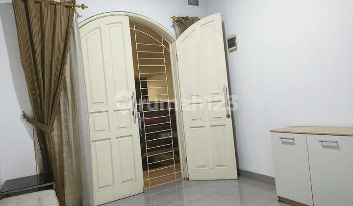 Rumah Mewah Granit Full AC di Nirwana Taman Harapan Baru