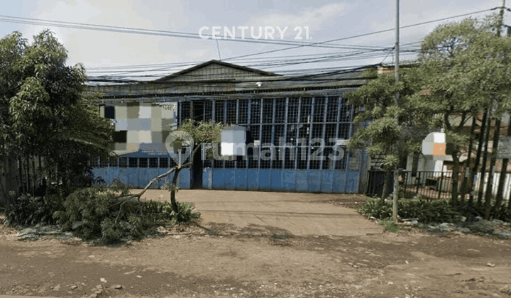 Gudang Luas Siap Pakai Area Ramai di Narogong KM 9 Bekasi