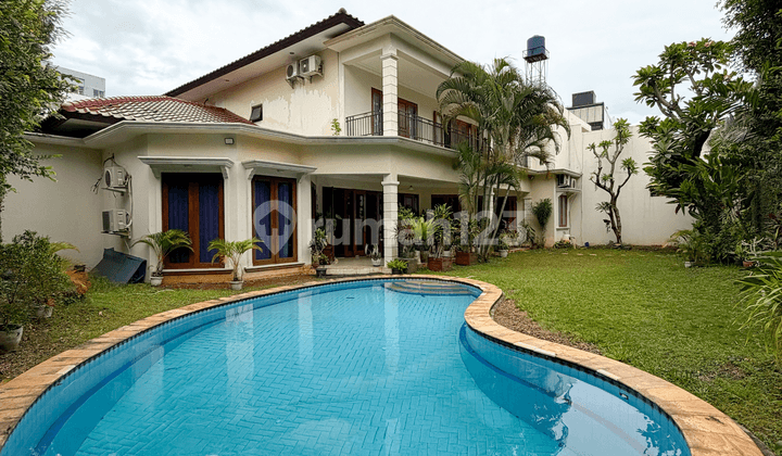 Luxury Living Jakarta Selatan - Rumah 1.200M² dengan Renovasi Premium