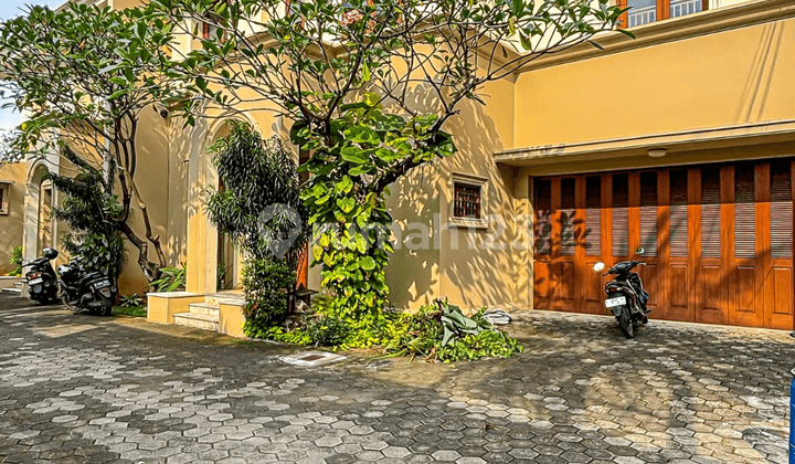 Ready to Occupy, Rumahkecapi Dikemang, 2 Floors, SHM, Flood-Free