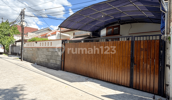 Rumah 1.5 Lantai di Pejaten Jakarta Selatan Dekat ke Rs Siaga