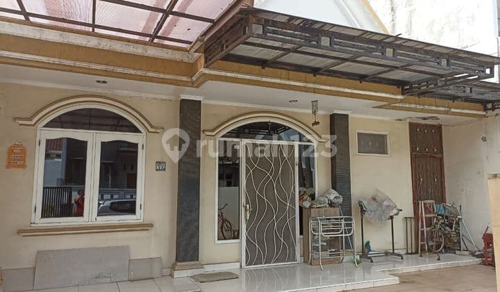 Single-story house in a strategic location, Sector 7a/b Gading Serpong.