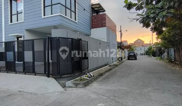 Dijual Rumah Baru Minimalis Modern di Taman Holis Indah
